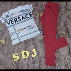 Set Of 2 pieces High Weist Leggings And A Shirt !i